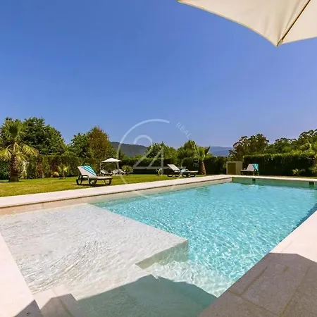 Olivos Villa *